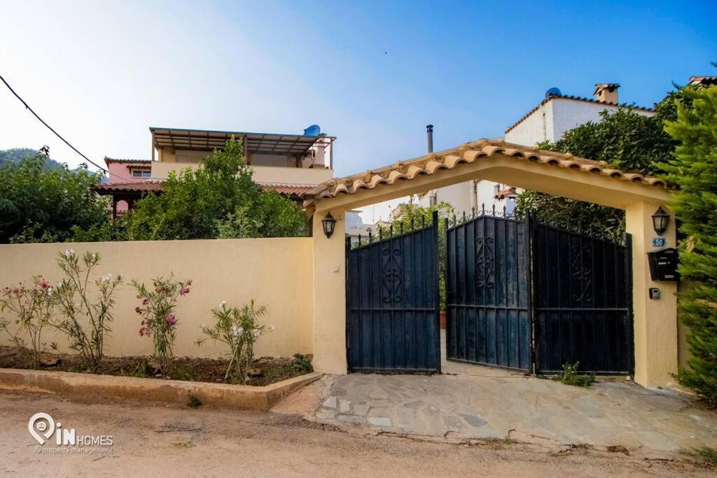 Odysseus Cozy Home Nea Makri Exterior photo