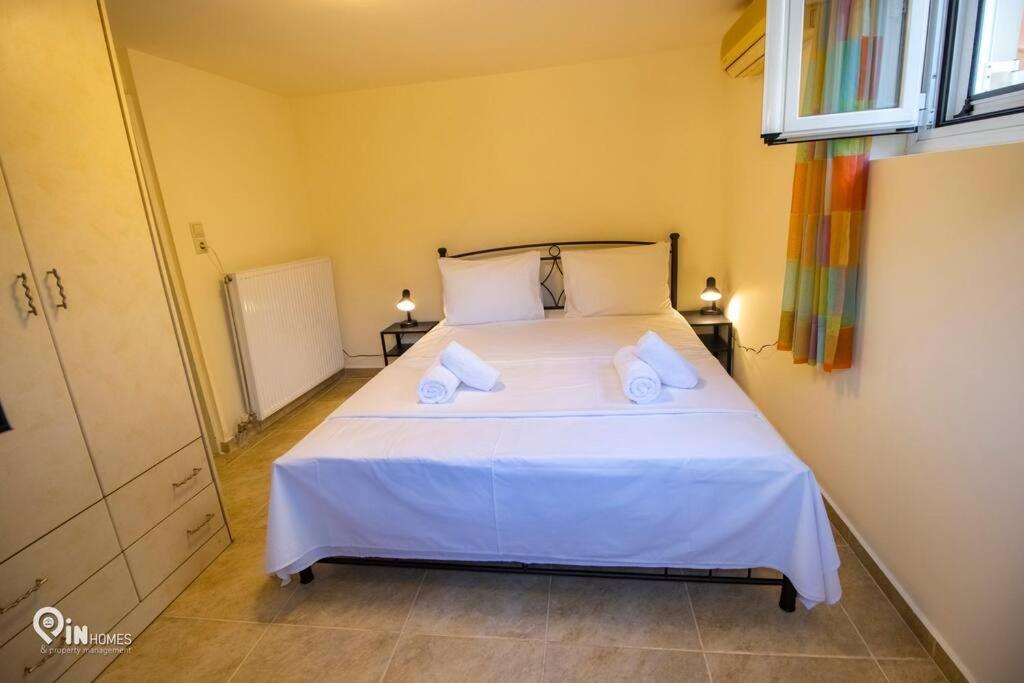 Odysseus Cozy Home Nea Makri Exterior photo
